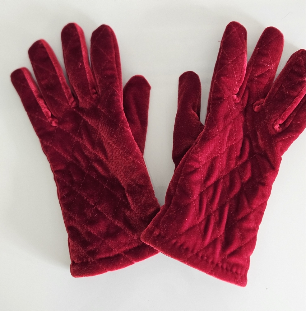 Cejon Quilted Red Velour Thinsulate Gloves